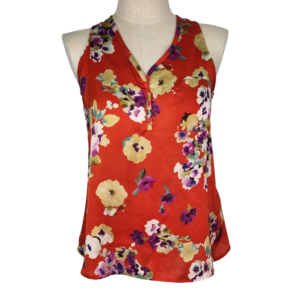 Hale Bob Red Floral Sleeveless Blouse V-Neck Button Top HBD2626 Medium Satin‎